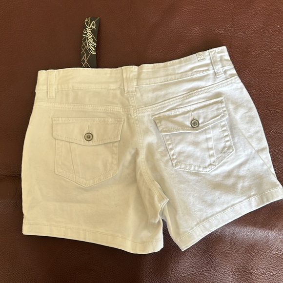 Union Bay shorts - Picture 3 of 4